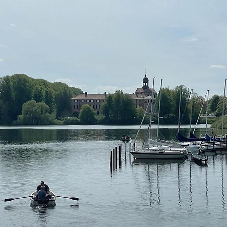 Flat In Eutin On The Kleiner Eutiner See Lake Exterior foto
